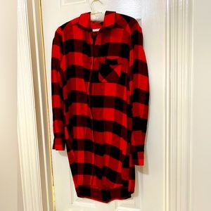 COZY TARTAN LINGERIE Nightshirt;Red & Black Super Soft Flannel;Size M;Nordstrom